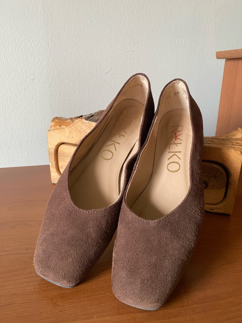 Rylko Suede Flats
